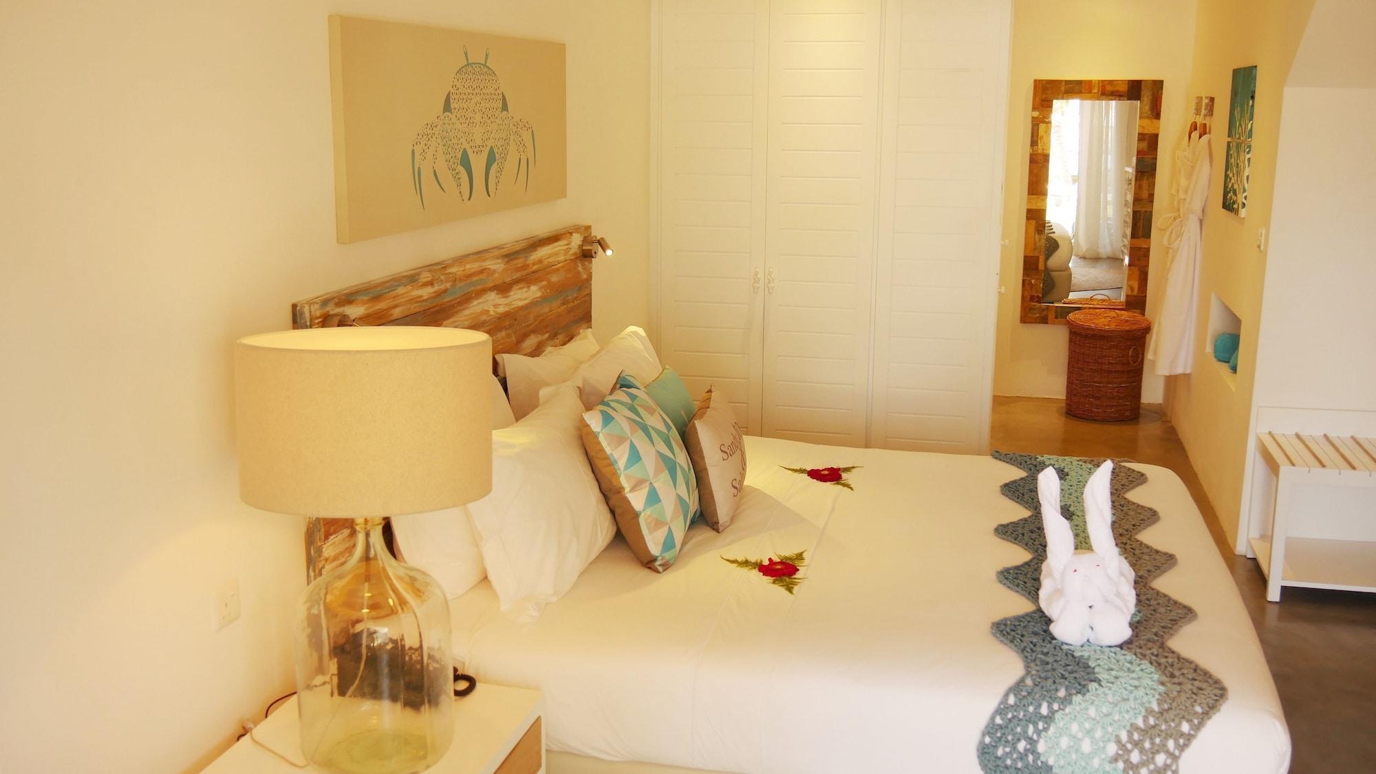 Seapoint Boutique (adults Only)